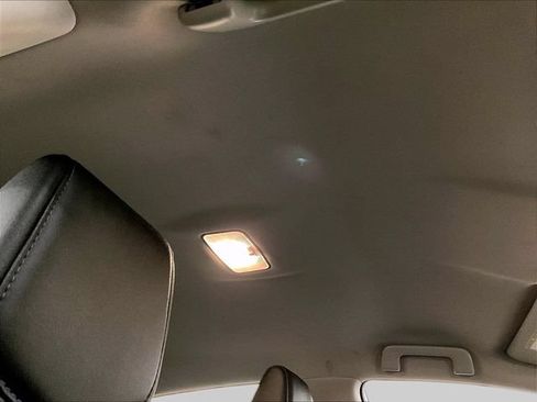 Used 2018 Toyota Corolla SE w/ Body Protection Package FWD image 21