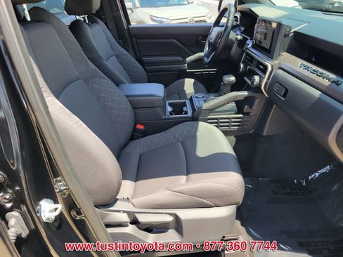 Used 2025 Toyota Tacoma SR5 RWD image 15