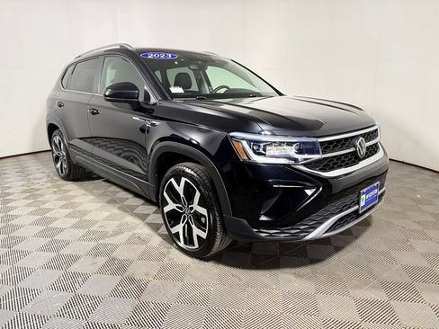 Used 2023 Volkswagen Taos SEL AWD/4WD image 9