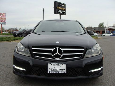 Used 2014 Mercedes-Benz C 300 4MATIC Sedan image 2