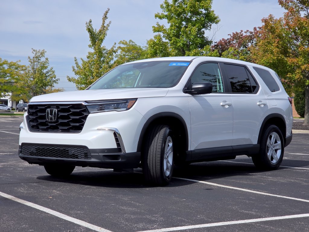Certified 2024 Honda Pilot LX image 18