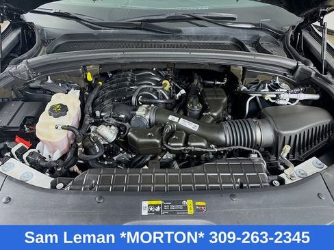 Used 2023 Jeep Grand Cherokee Limited image 31