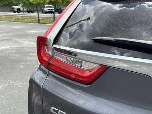 Used 2017 Honda CR-V EX-L image 9