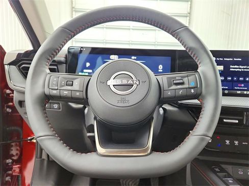 New 2026 Nissan Kicks SR w/ SR Premium Package image 23