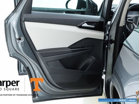 Used 2025 Volkswagen Taos S FWD image 17