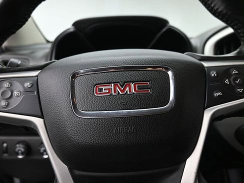 Used 2015 GMC Canyon SLT w/ Driver Alert Package AWD/4WD image 17