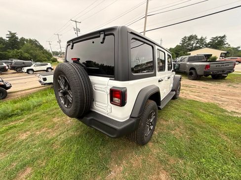 New 2026 Jeep Wrangler Unlimited Sport AWD/4WD image 5