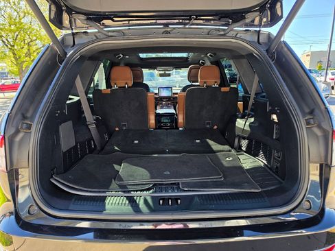 Used 2020 Lincoln Aviator Reserve w/ Equipment Group 201A RWD image 15