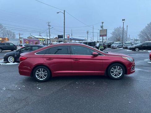 Used 2017 Hyundai Sonata SE image 4