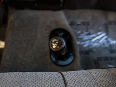 Used 1992 Dodge D/W Truck 250 image 40