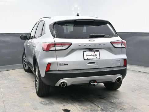 Used 2020 Ford Escape SEL image 5