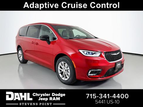 New 2026 Chrysler Pacifica Select image 1