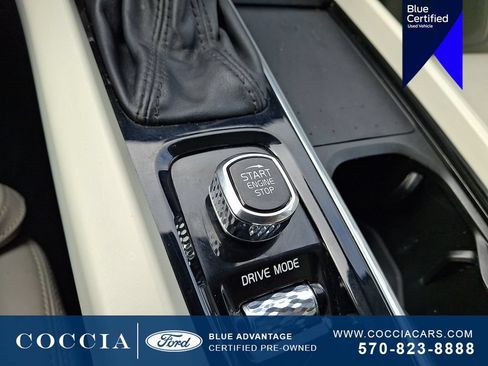 Used 2021 Volvo XC60 T5 Inscription w/ Advanced Package AWD/4WD image 24