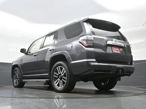 Used 2018 Toyota 4Runner Limited AWD/4WD image 32
