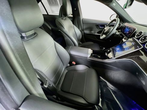 Used 2023 Mercedes-Benz C 300 Sedan image 27