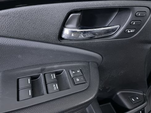 Used 2017 Honda Pilot Elite image 11