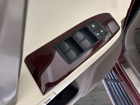 Used 2019 Lexus GX 460 Premium w/ Premium Package AWD/4WD image 9
