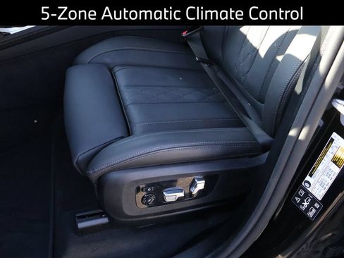 New 2026 BMW X7 M60i AWD/4WD image 10