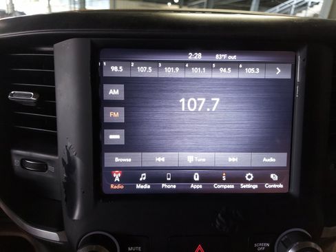 Used 2020 RAM 1500 Lone Star RWD image 17