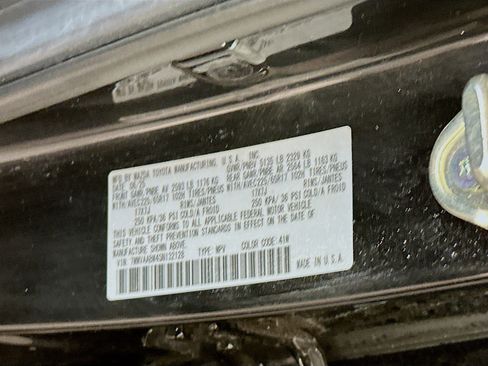 Used 2025 MAZDA CX-50 2.5 Hybrid w/ Preferred Pkg image 12