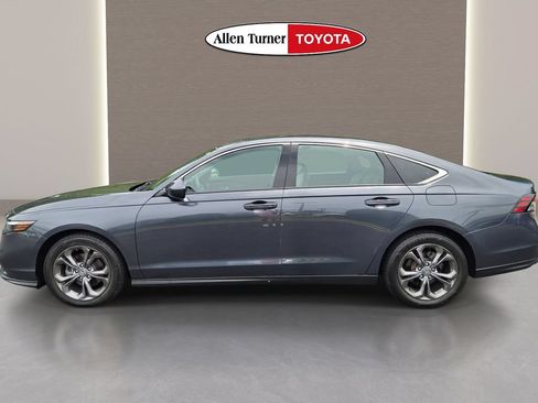Used 2024 Honda Accord EX image 9