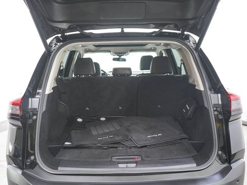 Used 2023 Nissan Rogue SV w/ SV Premium B Package AWD/4WD image 16