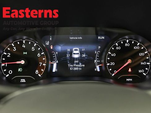Used 2024 Jeep Compass Latitude AWD/4WD image 17