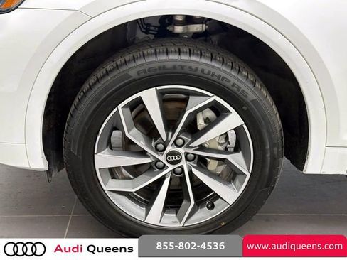 Used 2023 Audi Q5 2.0T Premium Plus w/ Premium Plus Package AWD/4WD image 8