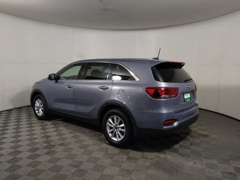 Used 2020 Kia Sorento L FWD image 3