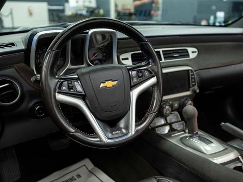 Used 2015 Chevrolet Camaro SS image 9