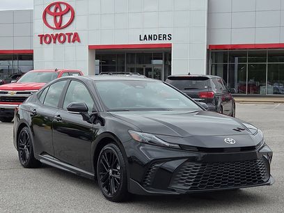 Used 2025 Toyota Camry SE