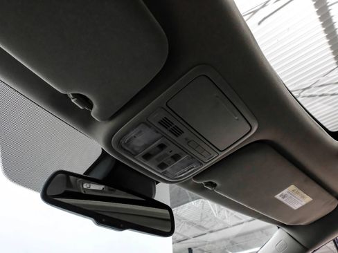 Used 2015 Honda Odyssey EX-L image 22