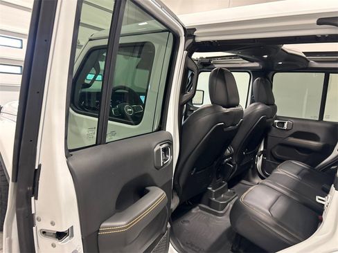 New 2025 Jeep Wrangler Sahara w/ Technology Group image 33