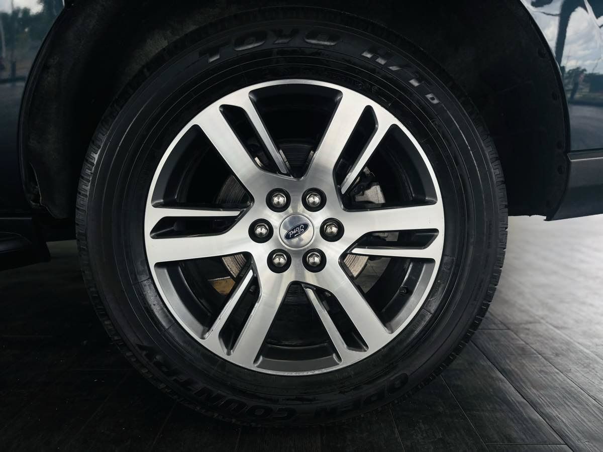 Used 2024 Ford Expedition Max XLT AWD/4WD image 27