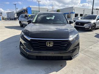 Used 2023 Honda CR-V LX video 2