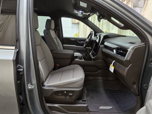 New 2026 GMC Yukon XL Elevation w/ LPO, Floor Liner Package AWD/4WD image 36