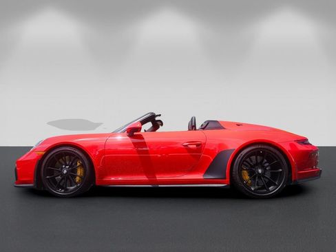 Used 2019 Porsche 911 Speedster RWD image 8