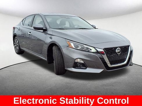 Used 2020 Nissan Altima 2.5 SV image 26