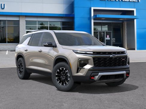 New 2026 Chevrolet Traverse Z71 w/ Enhanced Driving Package AWD/4WD image 31