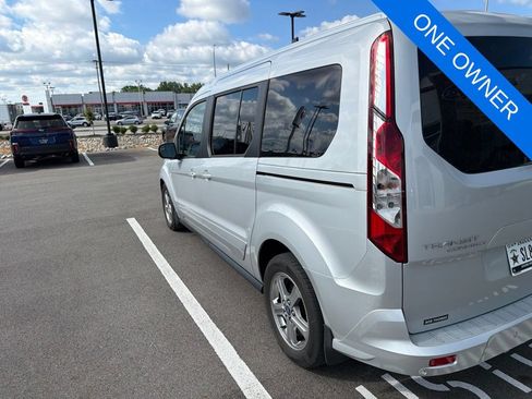 Used 2019 Ford Transit Connect Titanium w/ Titanium Premium Package FWD image 4