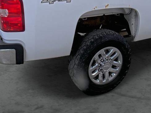 Used 2012 Chevrolet Silverado 2500 W/T image 12