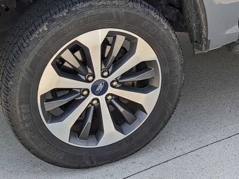 Used 2019 Ford F150 XL w/ Equipment Group 101A Mid AWD/4WD image 10