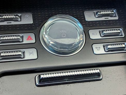 Used 2024 Lincoln Nautilus Reserve w/ Equipment Group 202A image 29