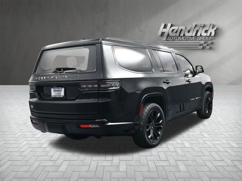 Used 2023 Jeep Grand Wagoneer Series II w/ Quick Order Packagew 28T image 9