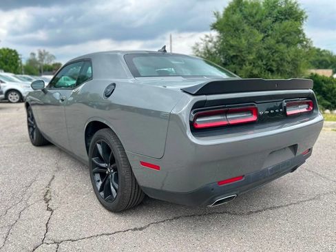Used 2018 Dodge Challenger SXT Plus RWD image 5
