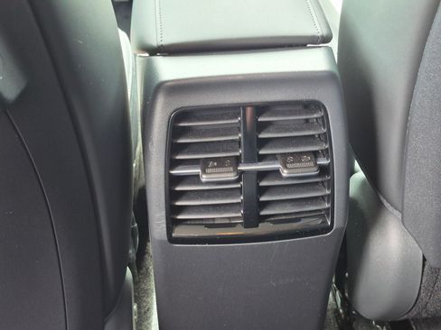 Used 2024 Kia Niro Wind w/ Wind Preserve Package FWD image 26