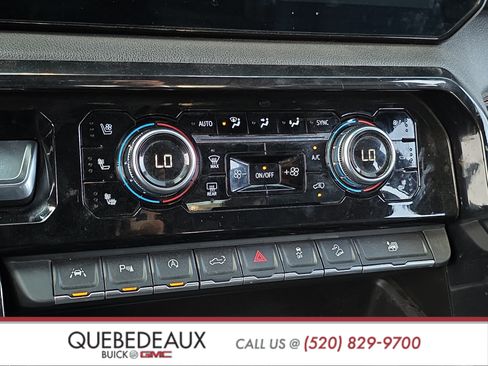 Used 2023 GMC Sierra 1500 AT4 w/ AT4 Premium Package AWD/4WD image 12