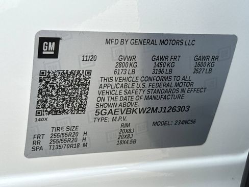 Certified 2021 Buick Enclave Premium w/ Sun and Sites Package AWD/4WD image 41