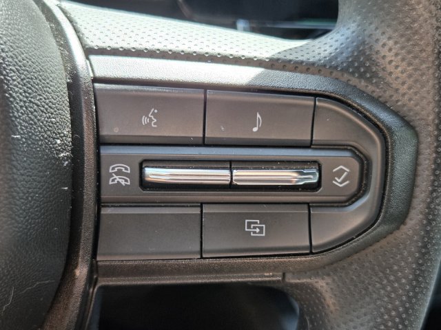 Used 2024 Chevrolet Colorado Trail Boss w/ Technology Package AWD/4WD image 21