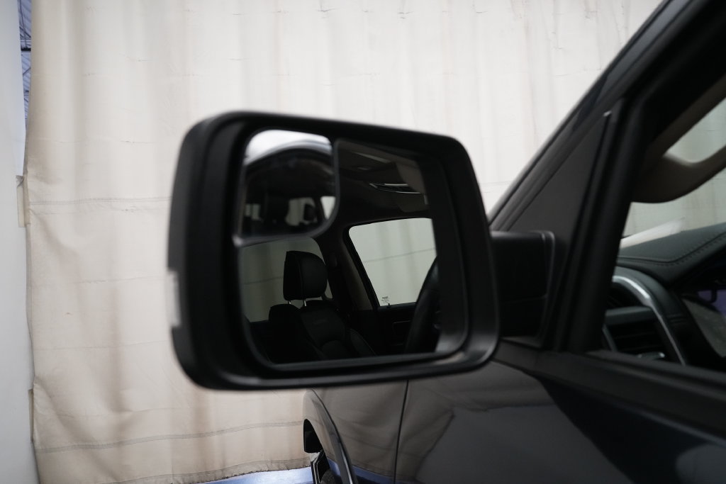 Used 2021 RAM 1500 Laramie AWD/4WD image 24